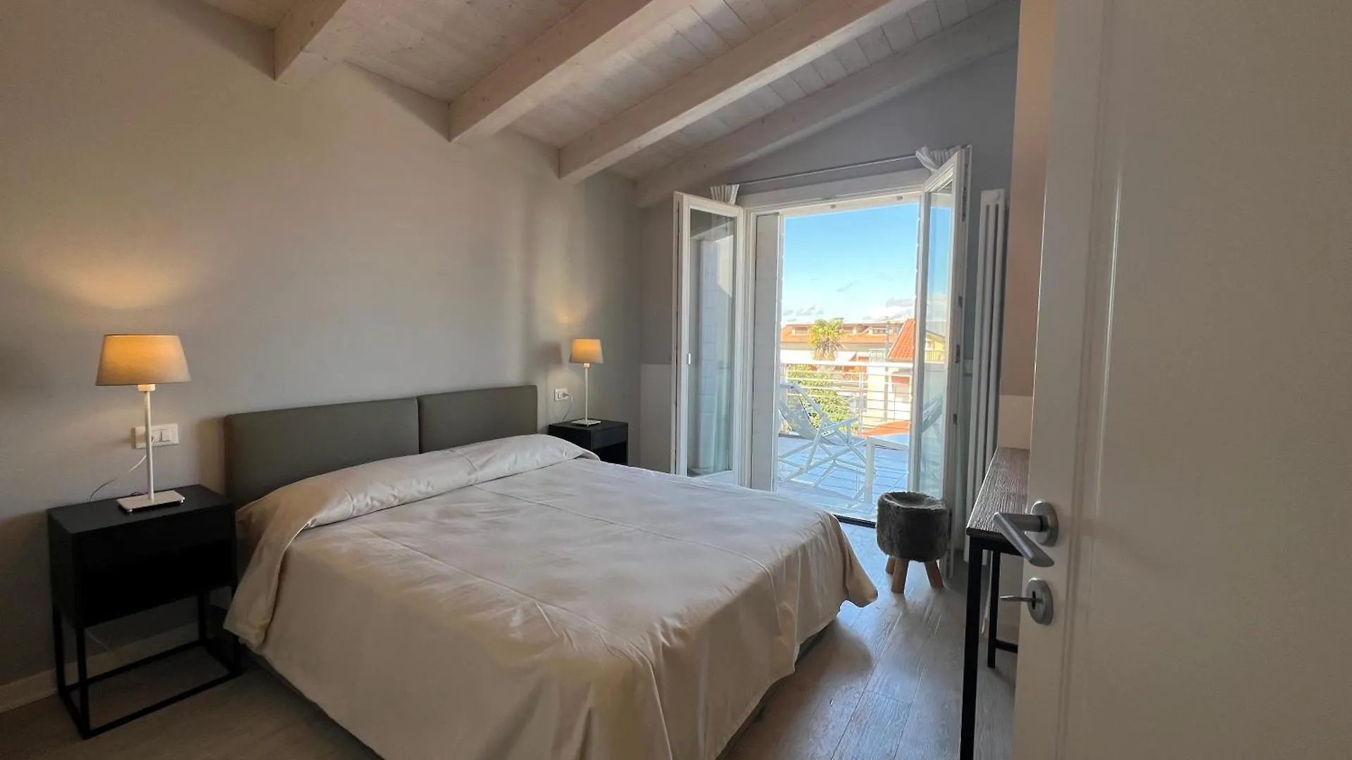 Villa Giulia Family Apartments- Leresidenzedijesolo Apartment